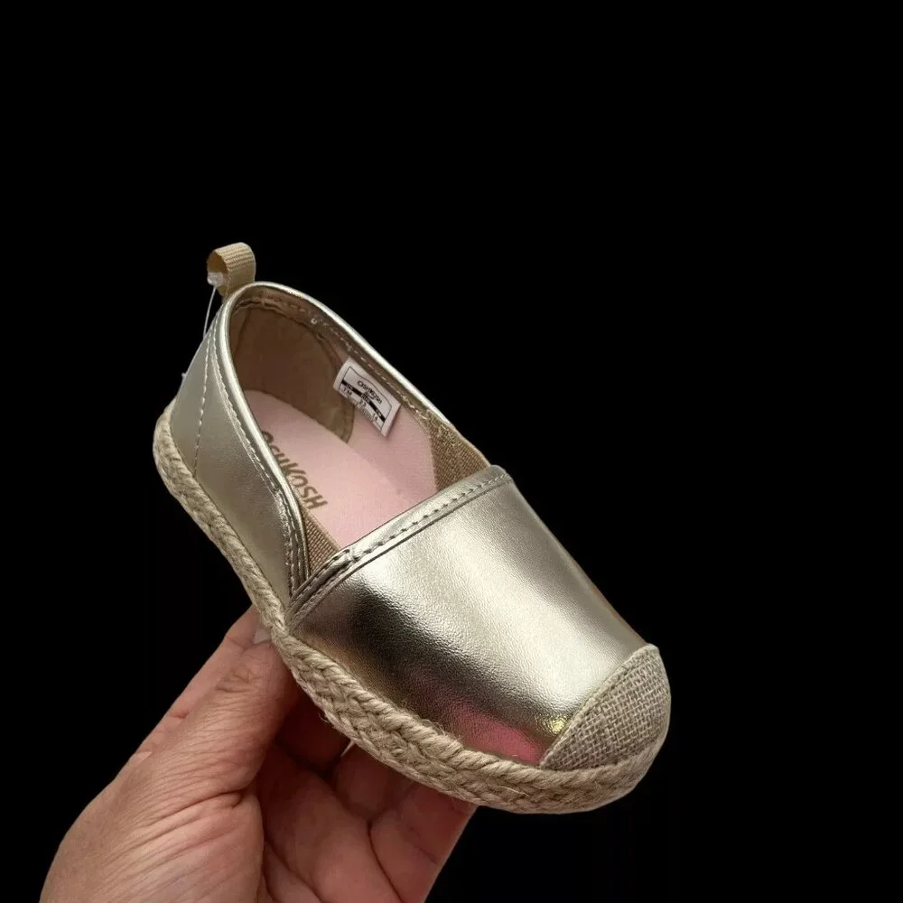 Oshkosh Toddler Girls Slip-on‎ Casual Shoes Size 7 Gold Metallic Finish